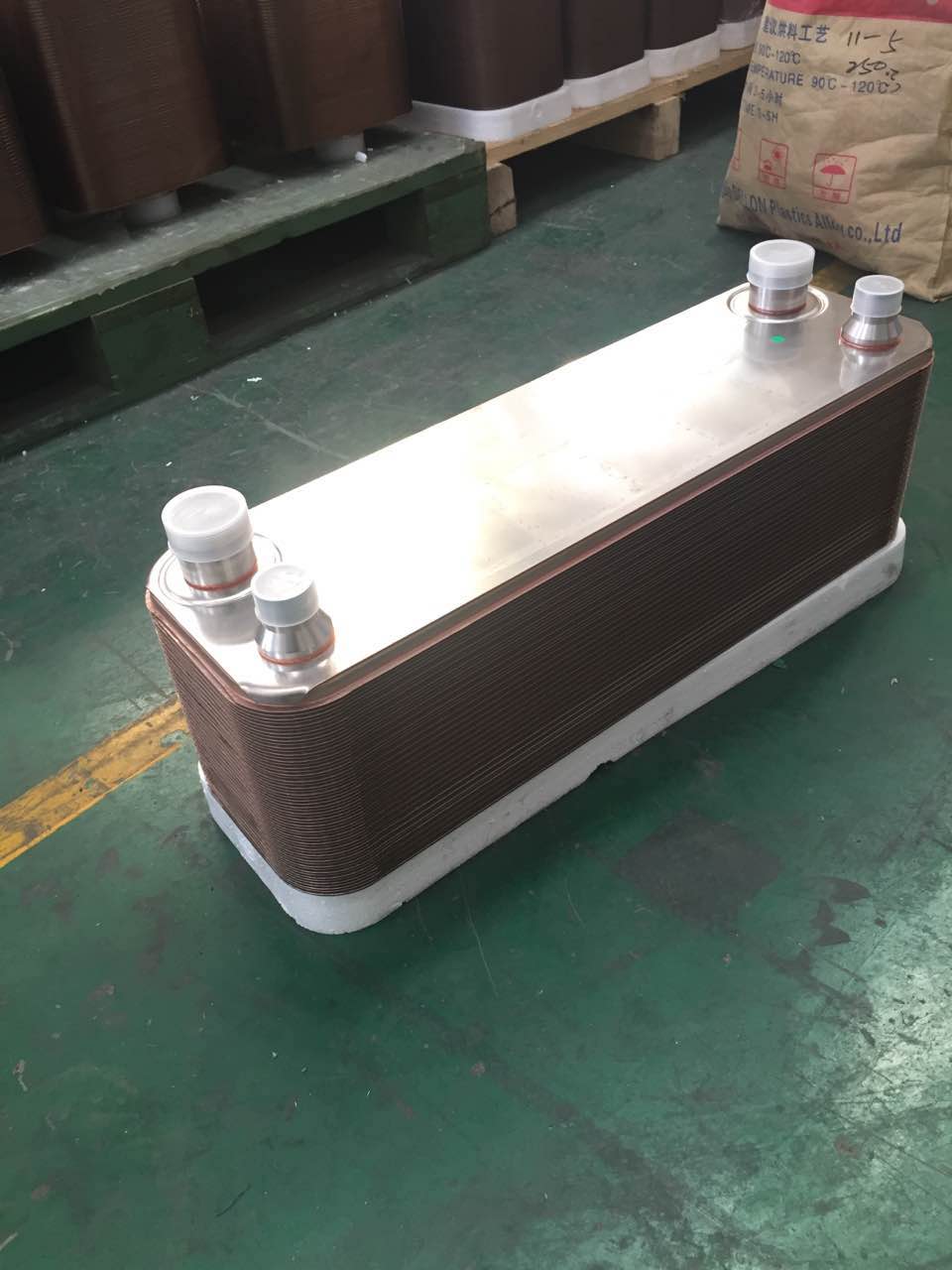 copper small 50kw Brazed Plate Heat Exchanger from China manufacturer